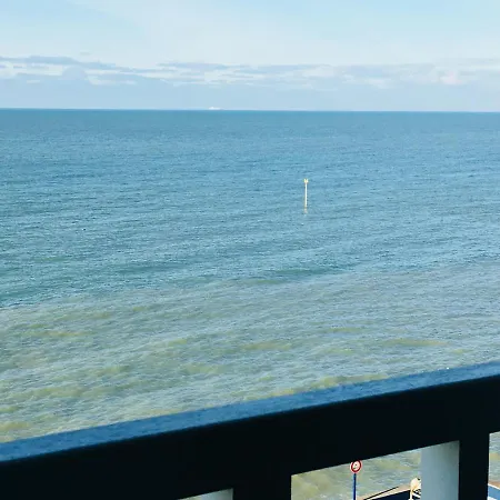 Studio Wimereux شقة